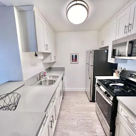 Hollywood Two Bedroom & Free Two Parking Spots Apartment Los Angeles Exterior photo